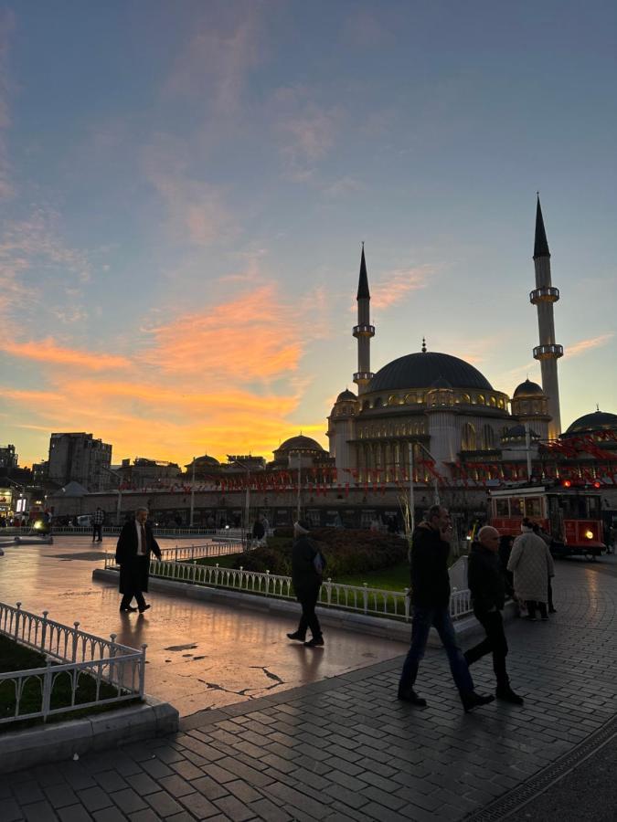 S.E.S. Taksim Apartment อิสตันบูล ภายนอก รูปภาพ